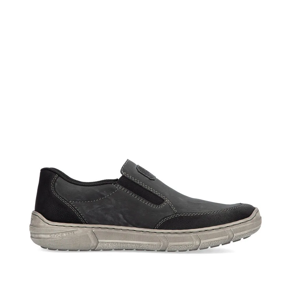 04054 Men's Slip ON
