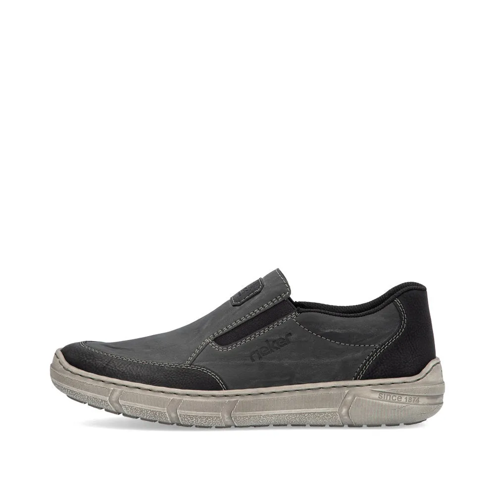 04054 Men's Slip ON