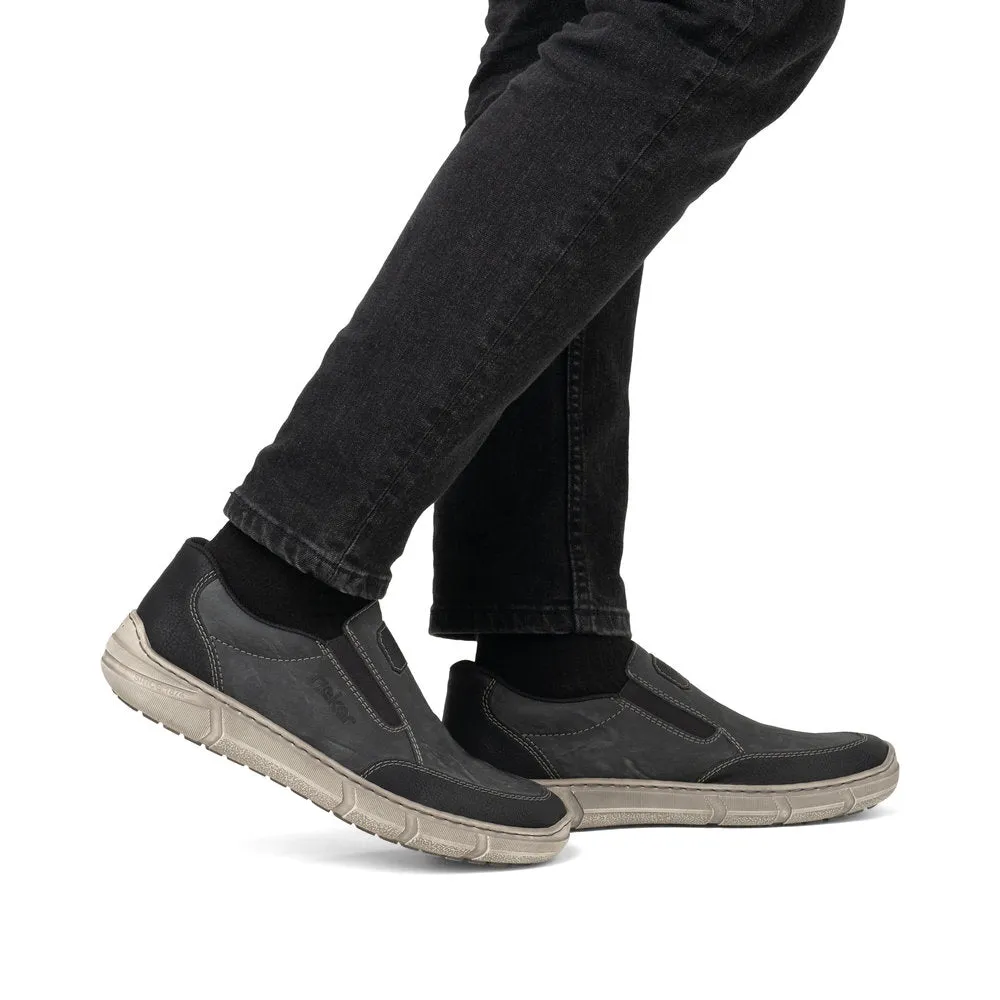 04054 Men's Slip ON
