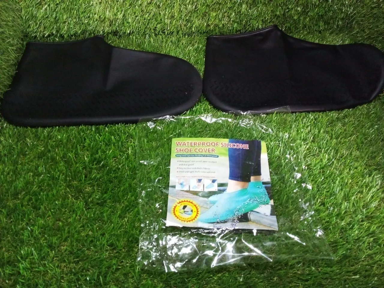 4866 Non-Slip Silicone Rain Reusable Anti skid Waterproof Fordable Boot Shoe Cover ( Large )