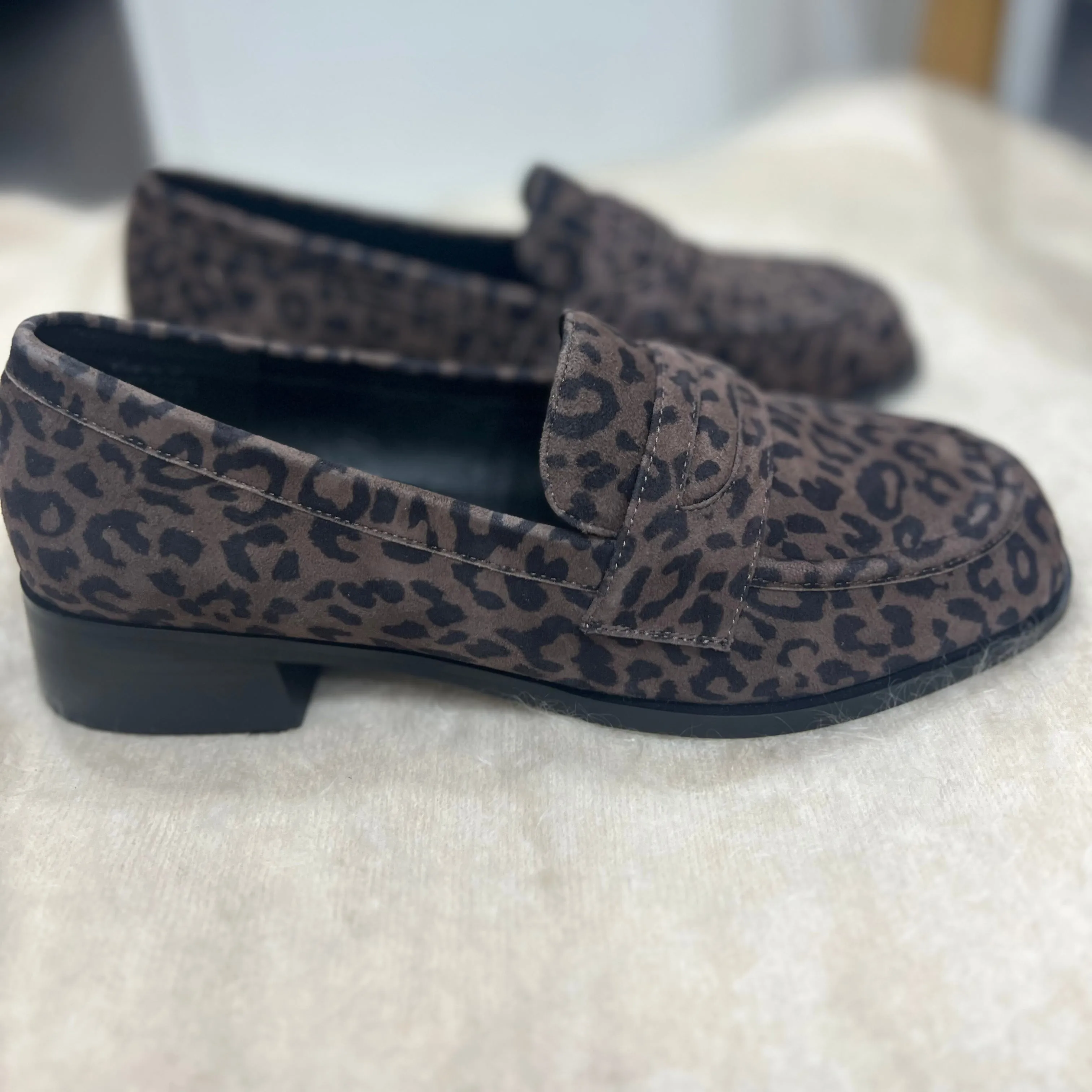Alfie & Evie Vivid Brown Leopard Loafer