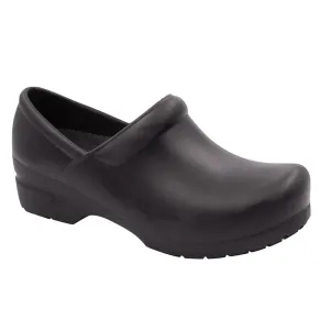 AnyWear Unisex Guardian Angel Slip Resistant Antimicrobial Scrub Uniform Shoe