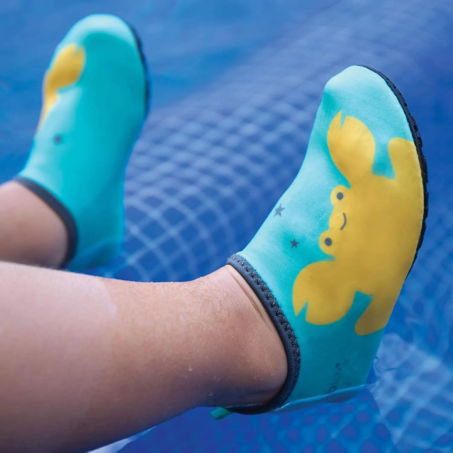 bblüv - Shoöz - Kids Unisex Protective Water Shoes for Beach or Pool