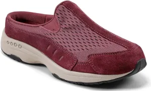 Easy Spirit Women's Traveltime 675 Clog