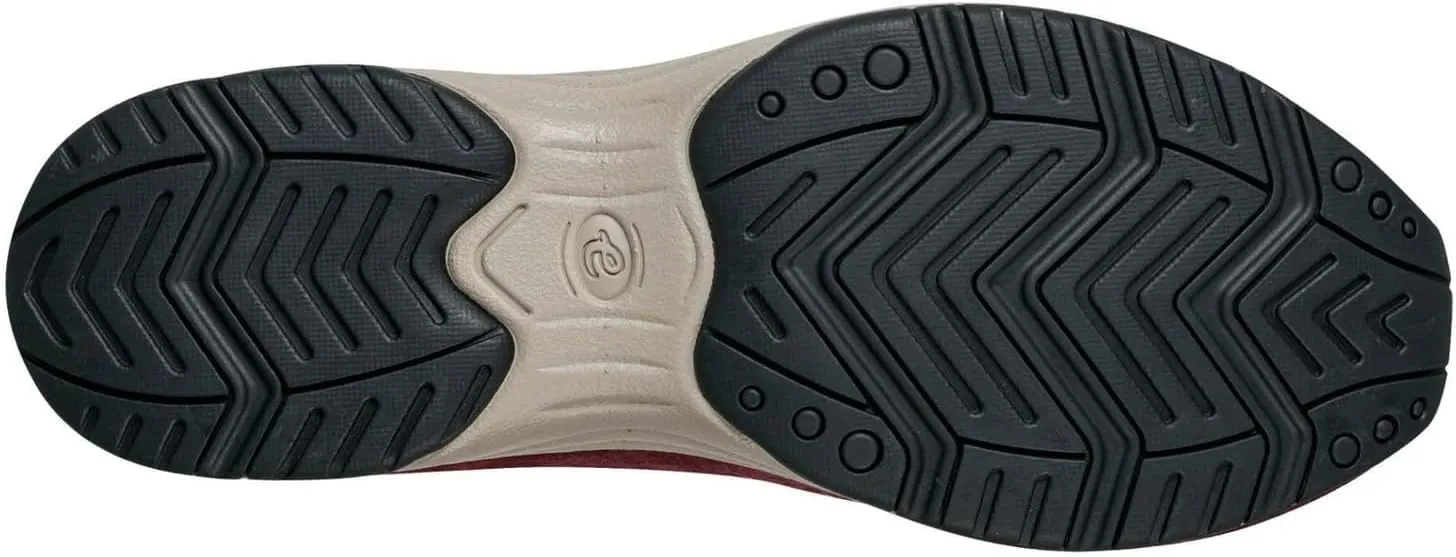 Easy Spirit Women's Traveltime 675 Clog
