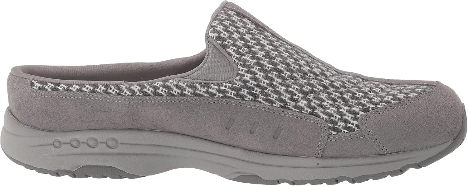 Easy Spirit Women's Traveltime555