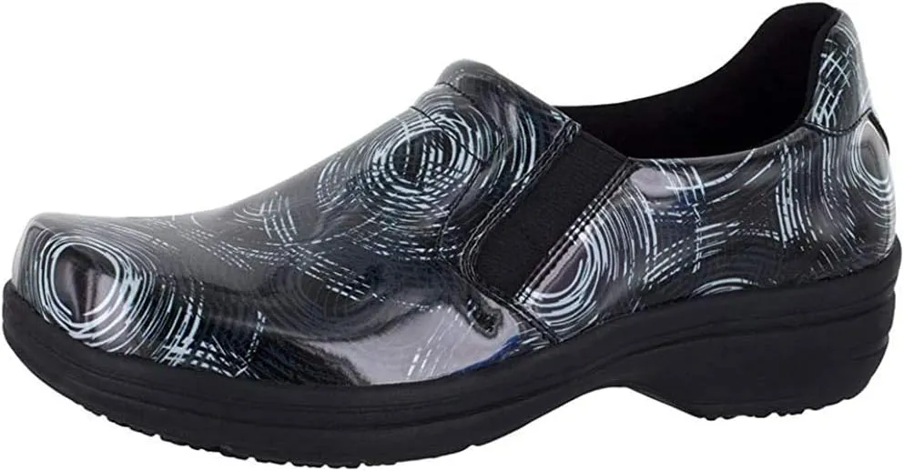 Easy Street womens Bind Clog, Black/Grey Abstract Patent Leather, 9 Wide US