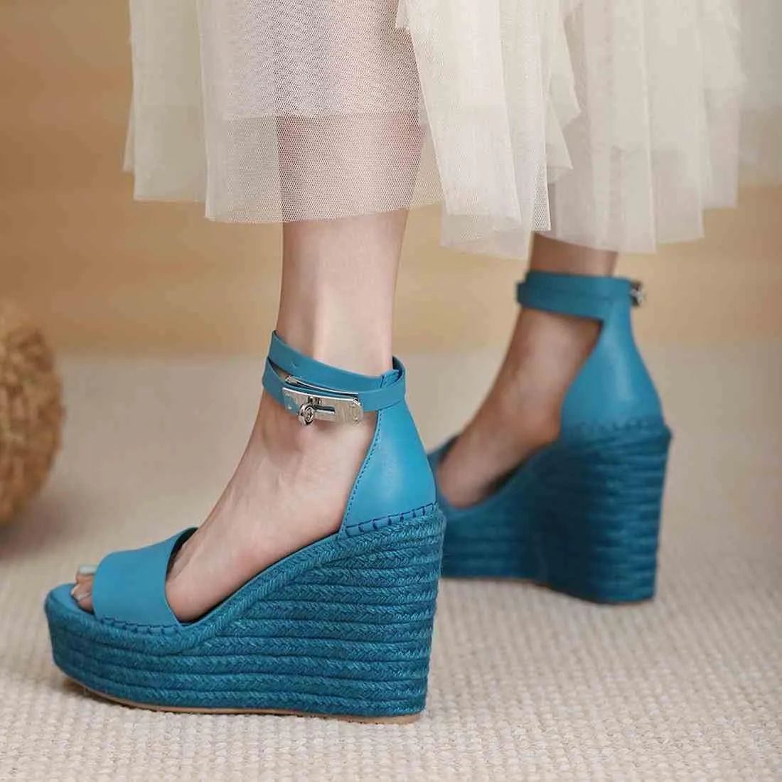 Espadrille Wedge Sandals for Women, Platform Ankle Strap with adjustable Buckle Round Open Toe Summer Shoes