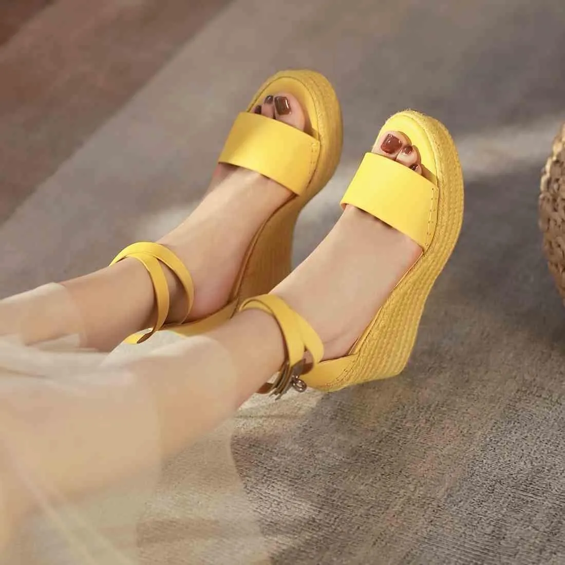 Espadrille Wedge Sandals for Women, Platform Ankle Strap with adjustable Buckle Round Open Toe Summer Shoes