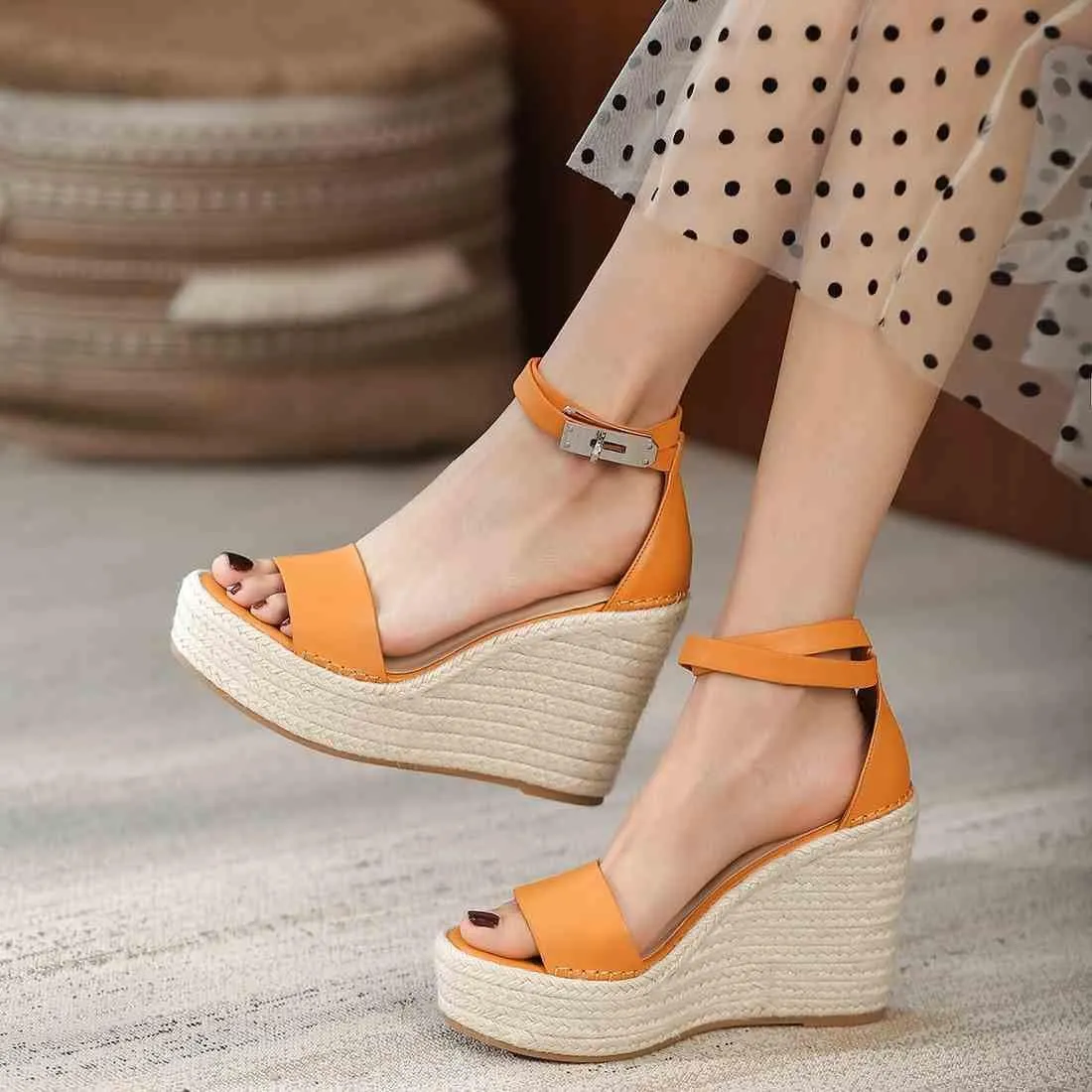 Espadrille Wedge Sandals for Women, Platform Ankle Strap with adjustable Buckle Round Open Toe Summer Shoes