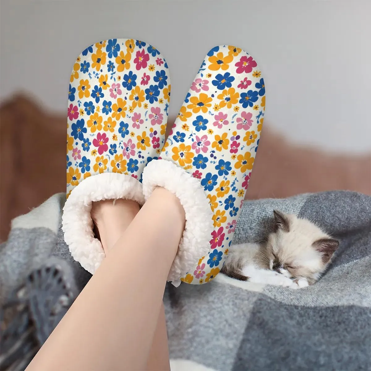 KOBLEN Drawing Flower Slippers for Women House Shoes with Fleece Lining Wide Comfy Full Slippers Lightweight Cozy Loafer with Rubber Sole Unisex Slippers Adults for Indoor Outdoor