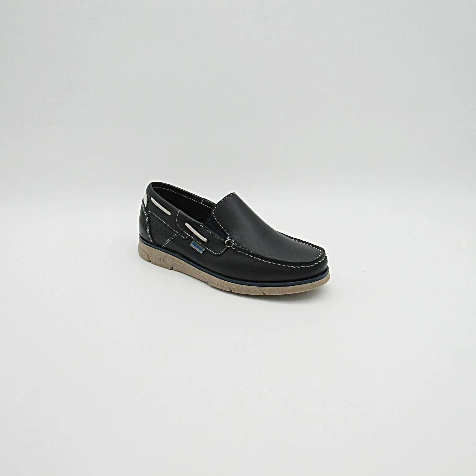 LOAFER