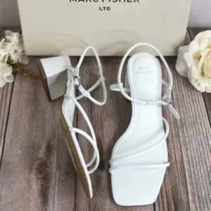 Marc Fisher White Leather Sandals 9M