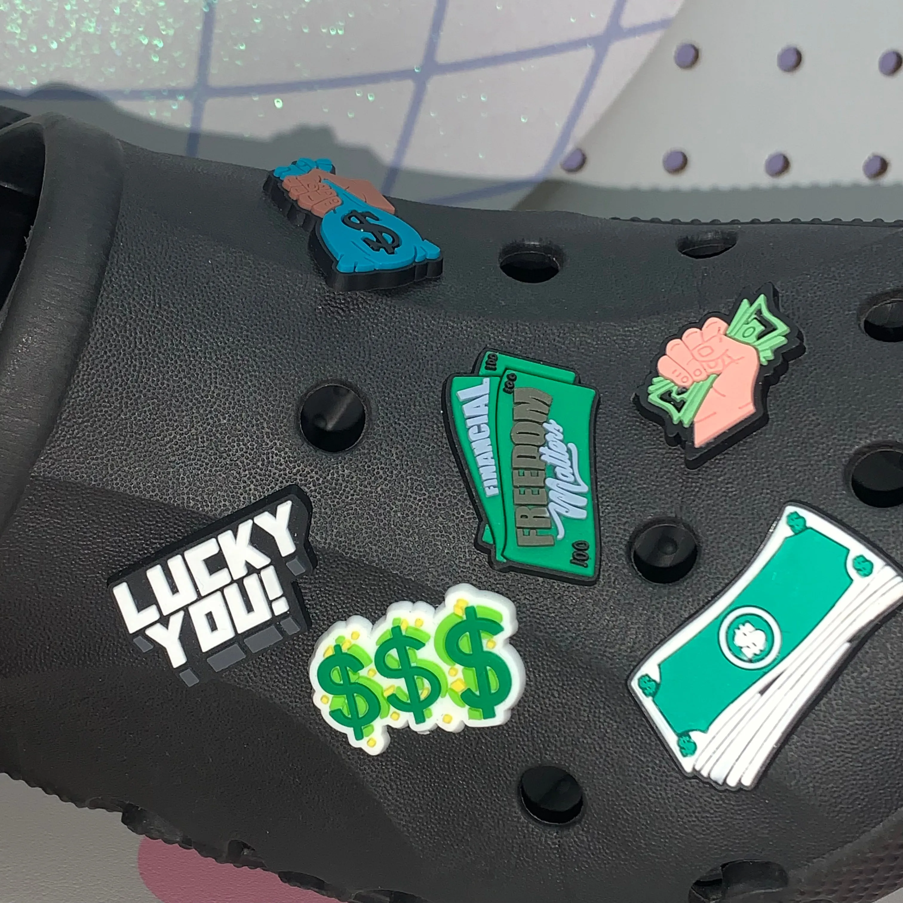 Money Hungry Shoe Charm Set (6 Pieces)