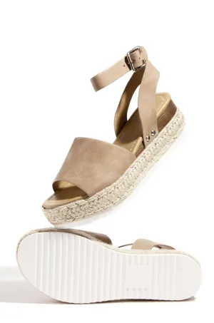 Natural Flatform Soda Espadrilles Topic Studded Toe (8, Nubuck) Open Fully-featured Wedge Sandals Taupe Five-star