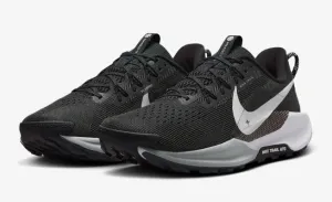 Nike Pegasus Trail 5 W - Black
