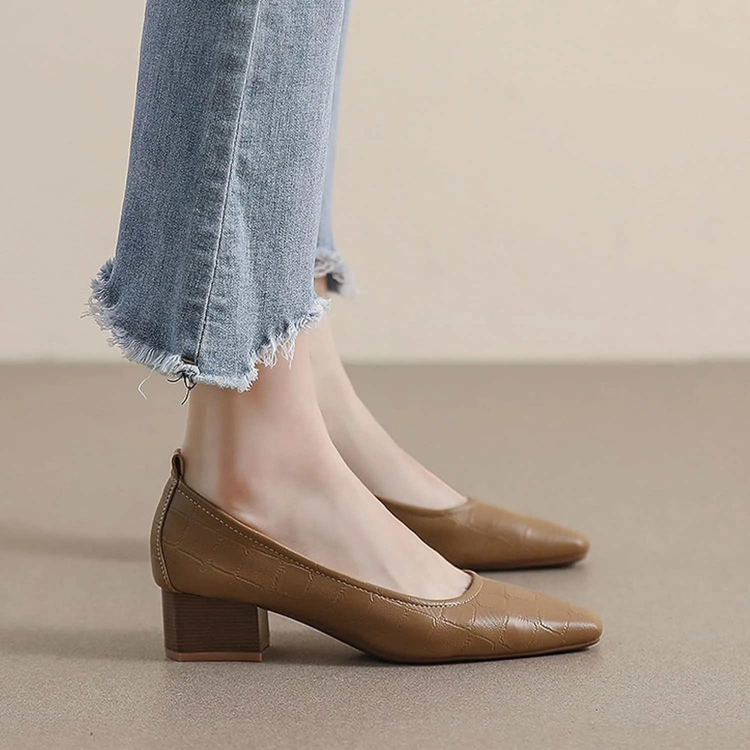 Pointed Toe Women’s Slip-On Shoes Thick Heels Soft Sole Leather Shallow Opening Pumps Dress Practical Clubbing Work Office Party Wedding Courts Comfort