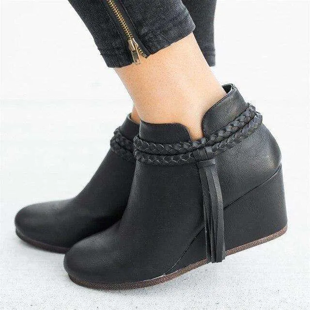 Relaxed and supportive orthopedic Boots