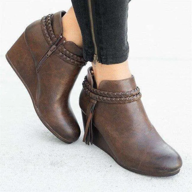 Relaxed and supportive orthopedic Boots