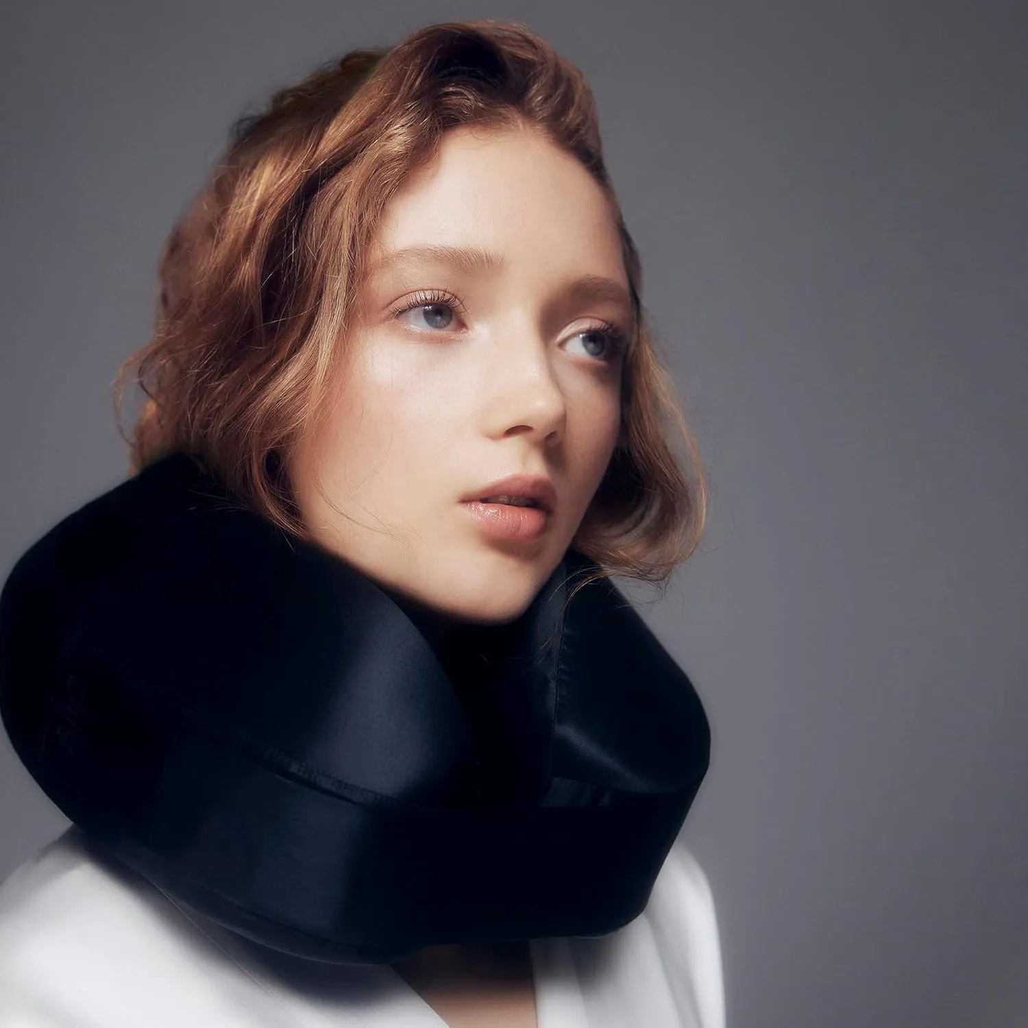 SLIP Jet Setter Travel Pillow - Black | Pure 100% Mulberry Silk | Soft & Comfortable, Ultra Soft & Comfortable - Travel Neck Pillow