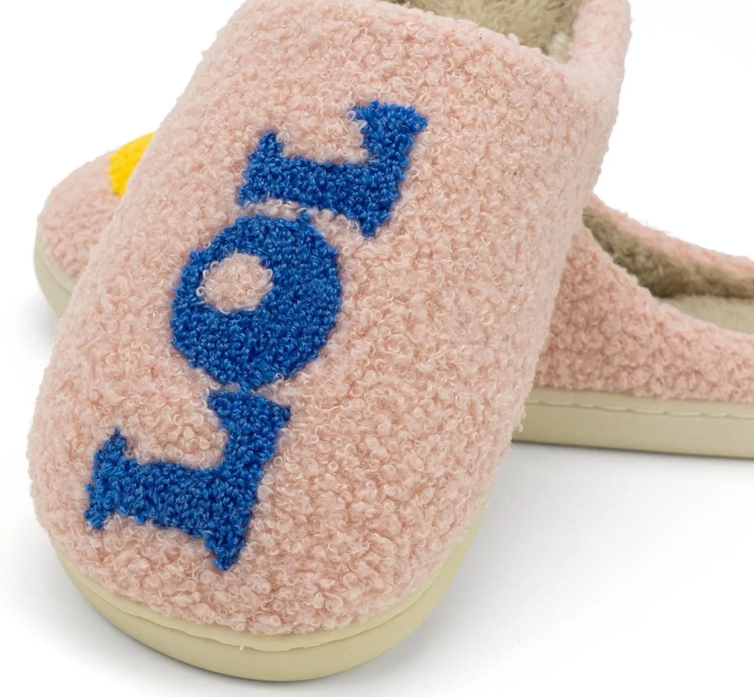 Smiley Face Slippers for Women Soft Plush Lightweight Cozy Indoor and Outdoor Slippers Slip-on House slippers, Slippers for Men Slip-on Anti-Skid Sole Smiley Slippers for girls Cute and Cumfy