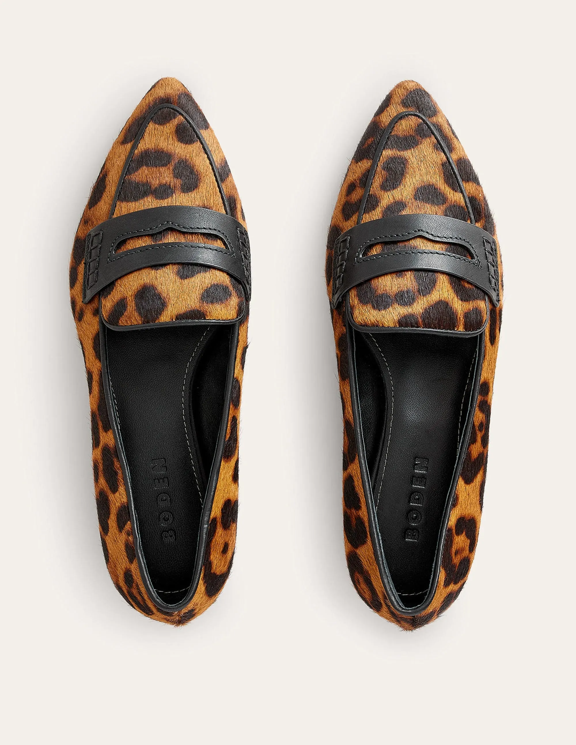 Spitz zulaufende Loafer-Klassisches Leopardenmuster