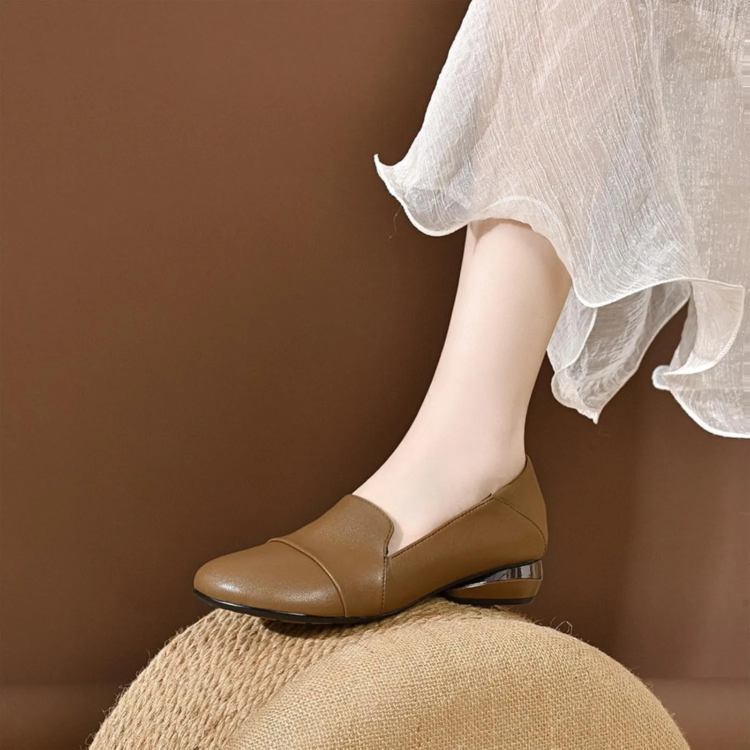 Women’s Low Block Chunky Heels Pumps Elegant Closed Round Toe Pumps Shoes Low Platform Shoes Ladies Office Pumps Shoes