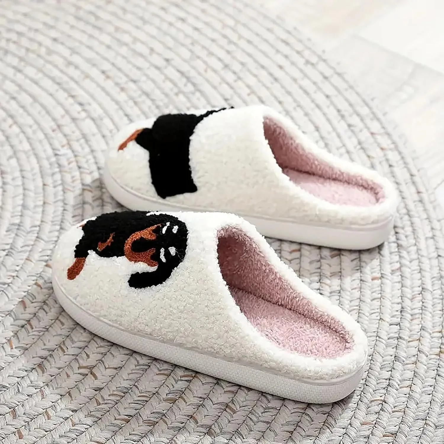 Women's Men's Heart Heart Slippers Strawberry Cherry Mushroom Slippers Evil Eye Slippers Cartoon Animal Cat Slippers Memory Foam Cozy Plush Slippers Couple Indoor Household Slippers